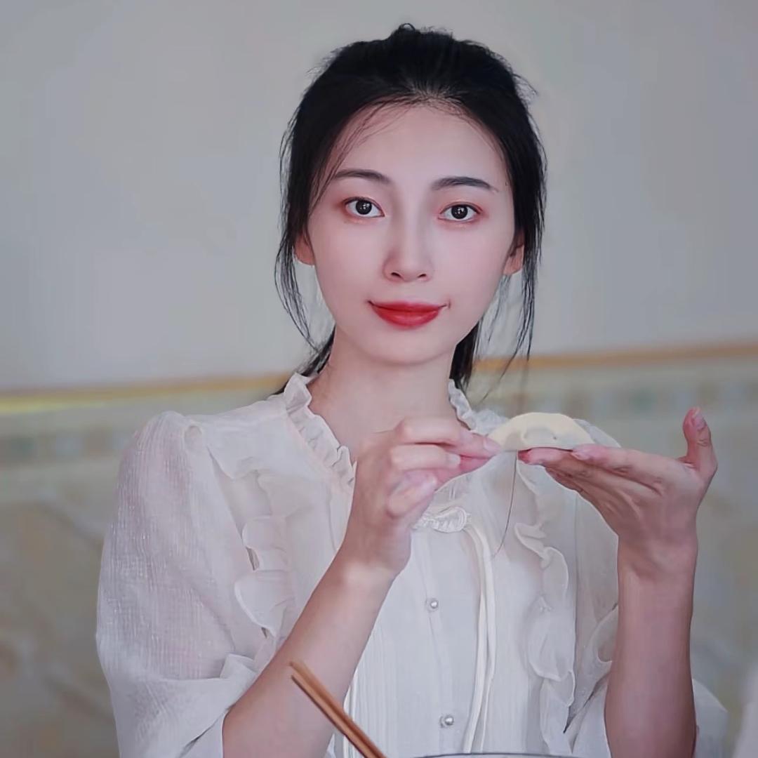 小媛不吃糖