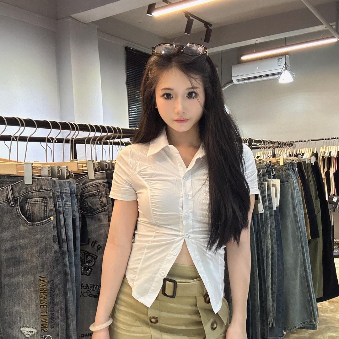 黄埠森仕达男装服饰。