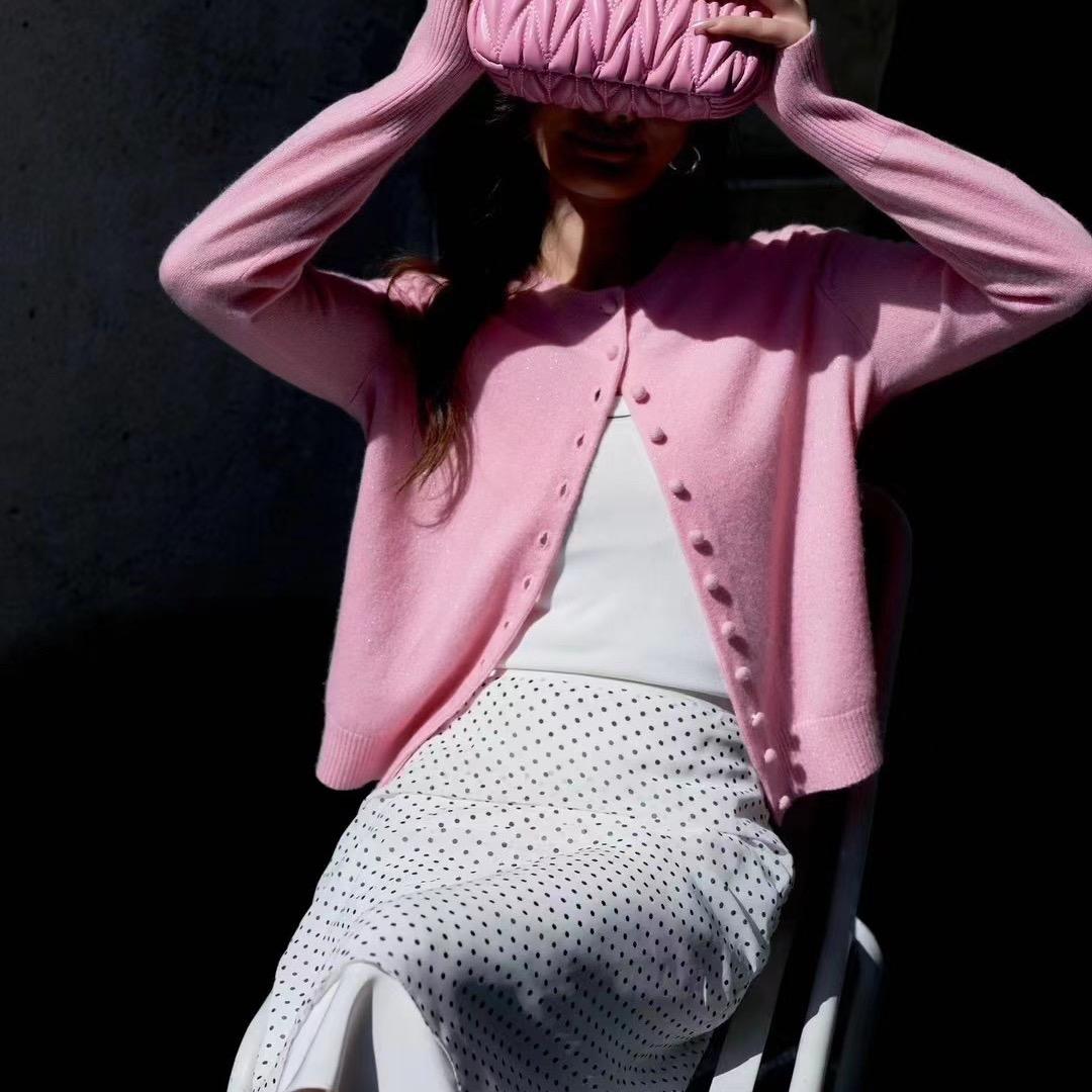 金锁羊绒（丁丁）