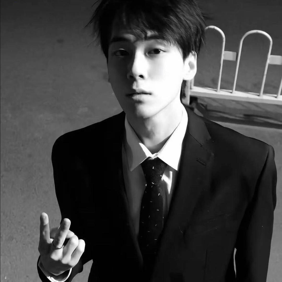 羞涩的神