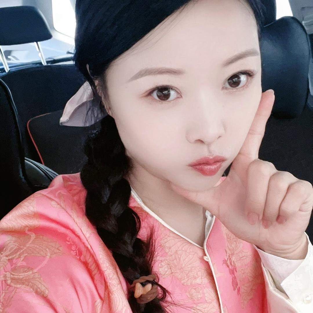 👑莉莉安👑