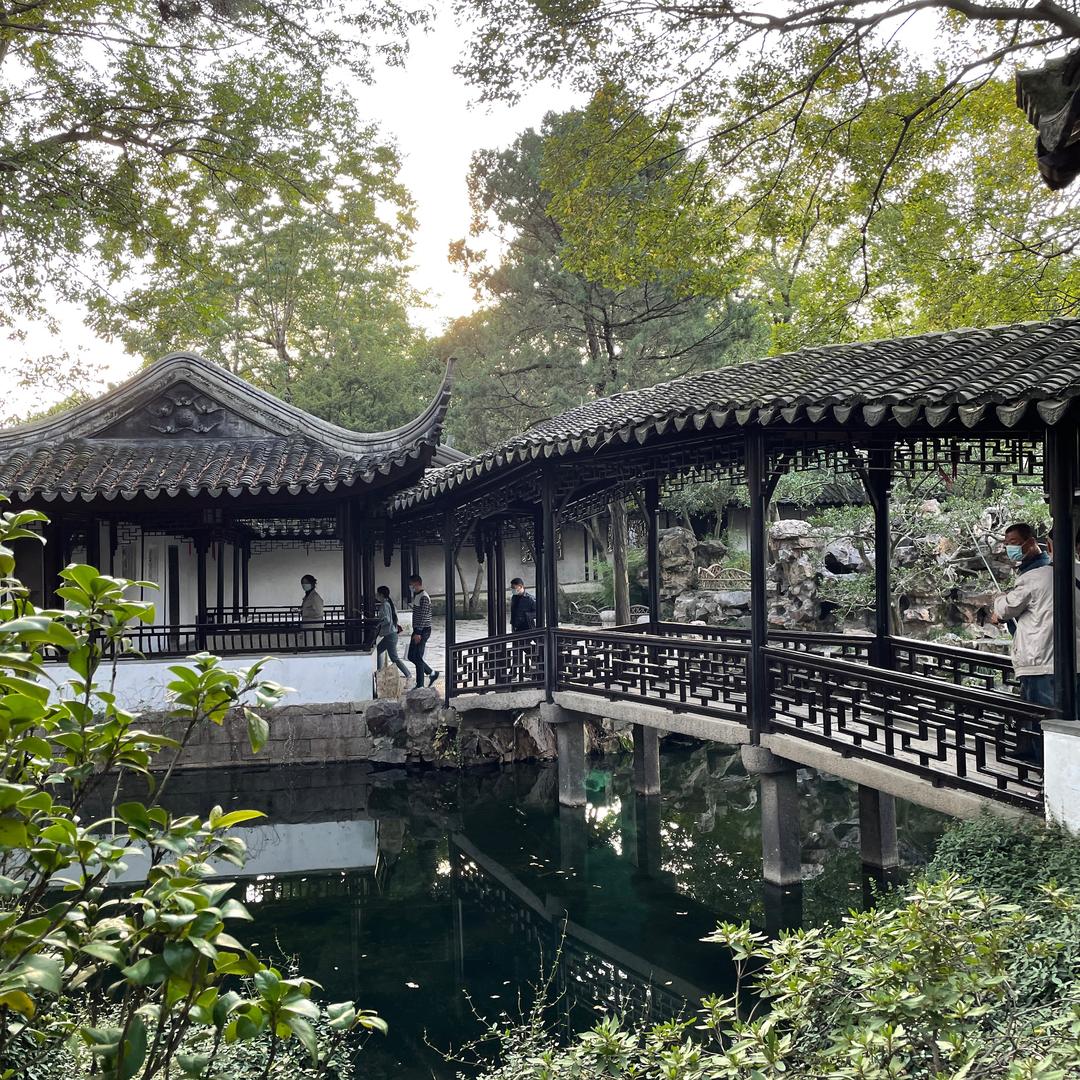 AzureMowent(っ˘зʕ•̫͡•