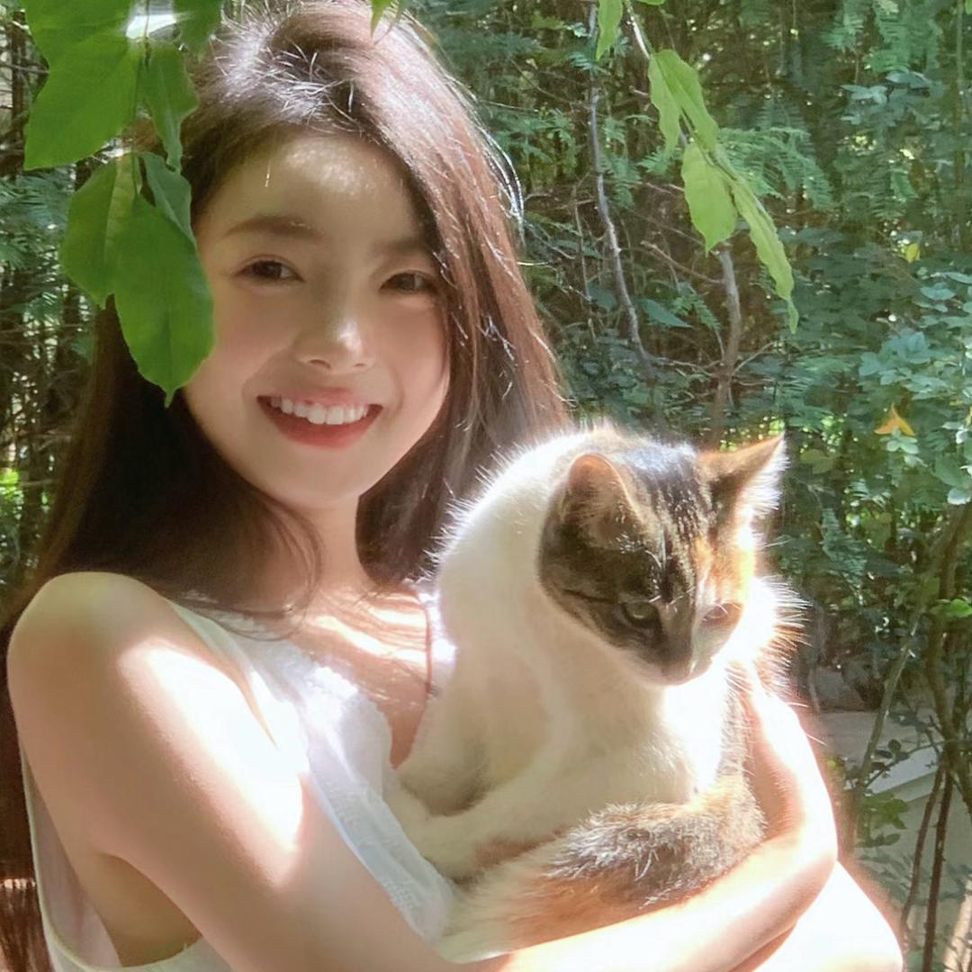 卓越恒天-主播小静