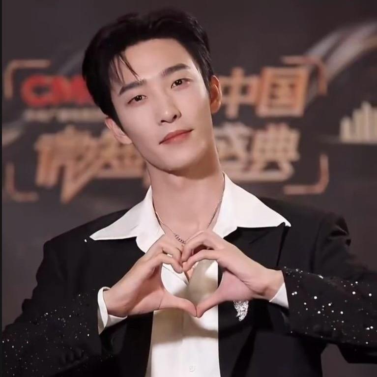 @YGY-是彤彤呀！