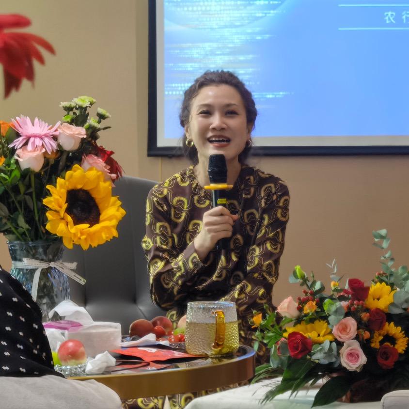 贾贵琳@私行家俱乐部