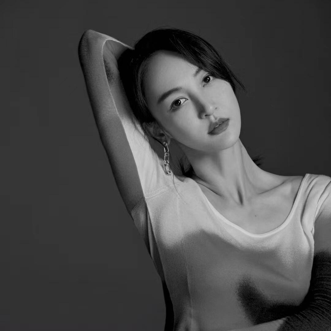 闫小雅