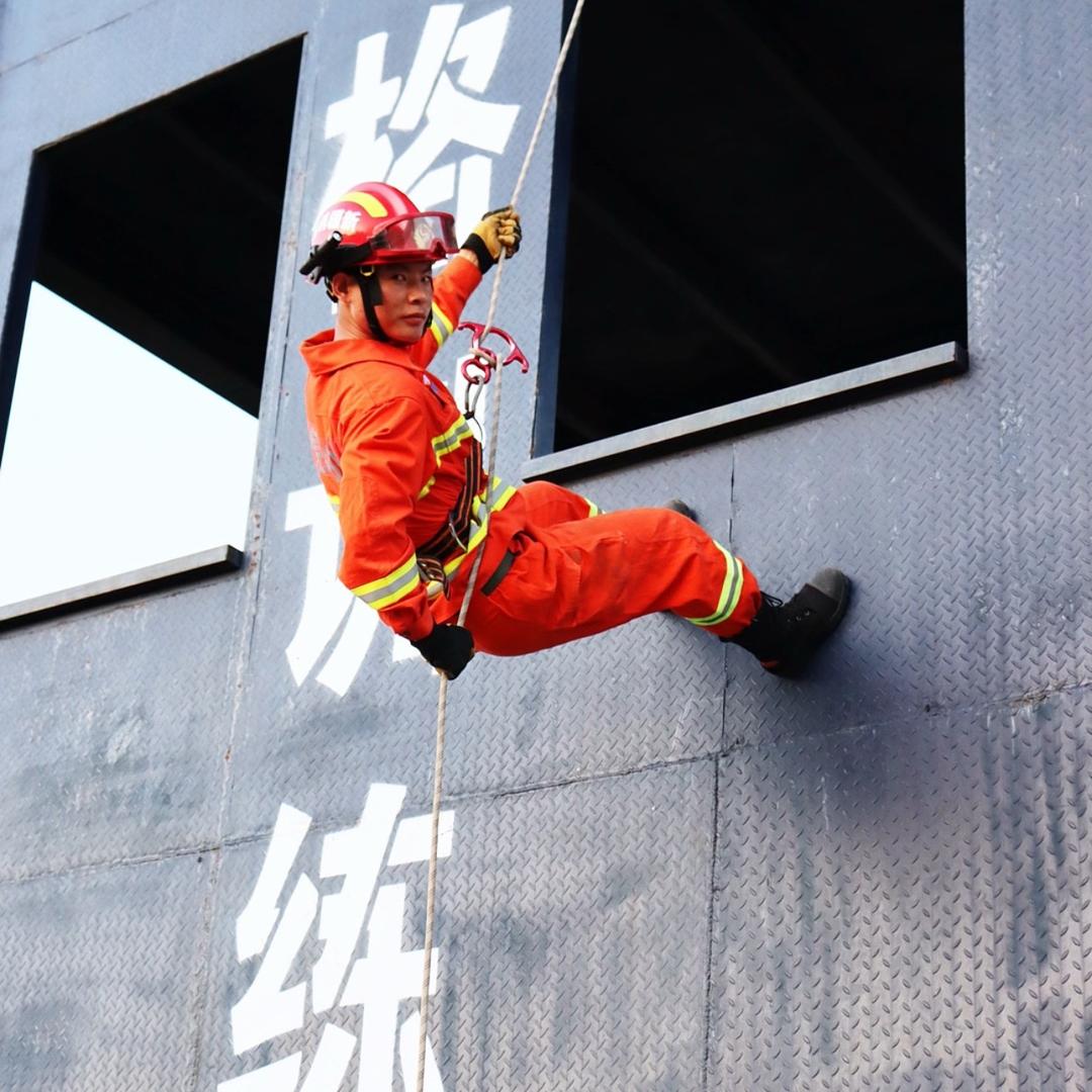 风刘程兴