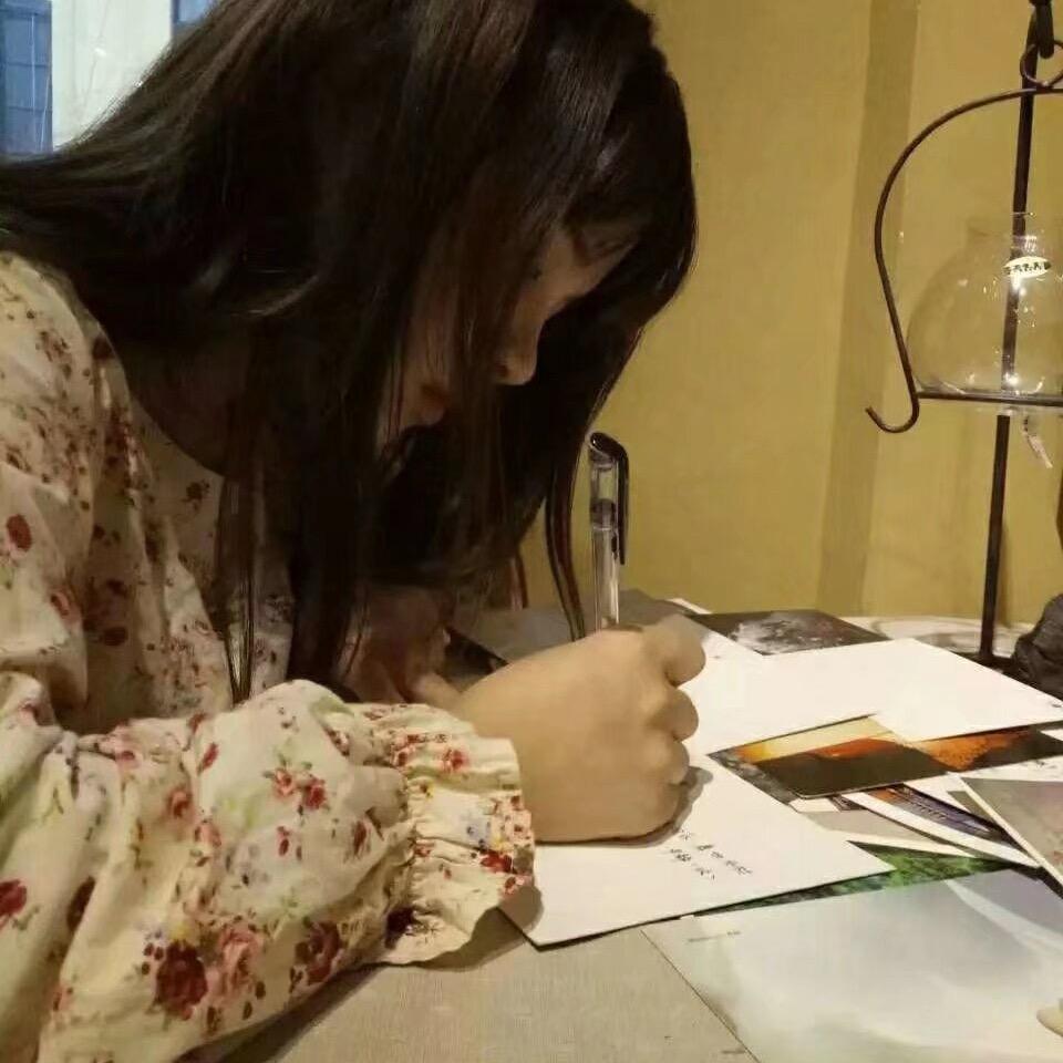 梦游娃娃🧜🏻‍♀️
