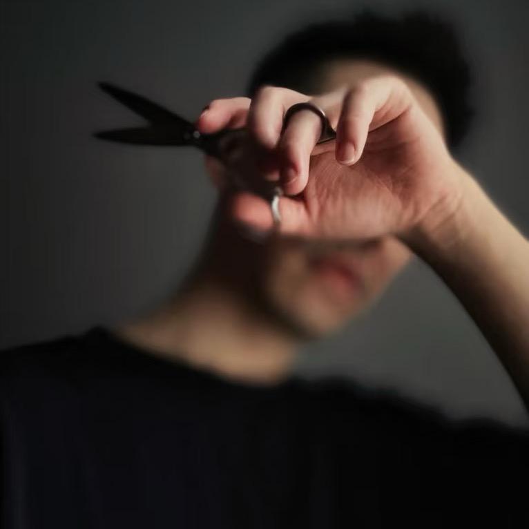 抚顺染发小曾哥