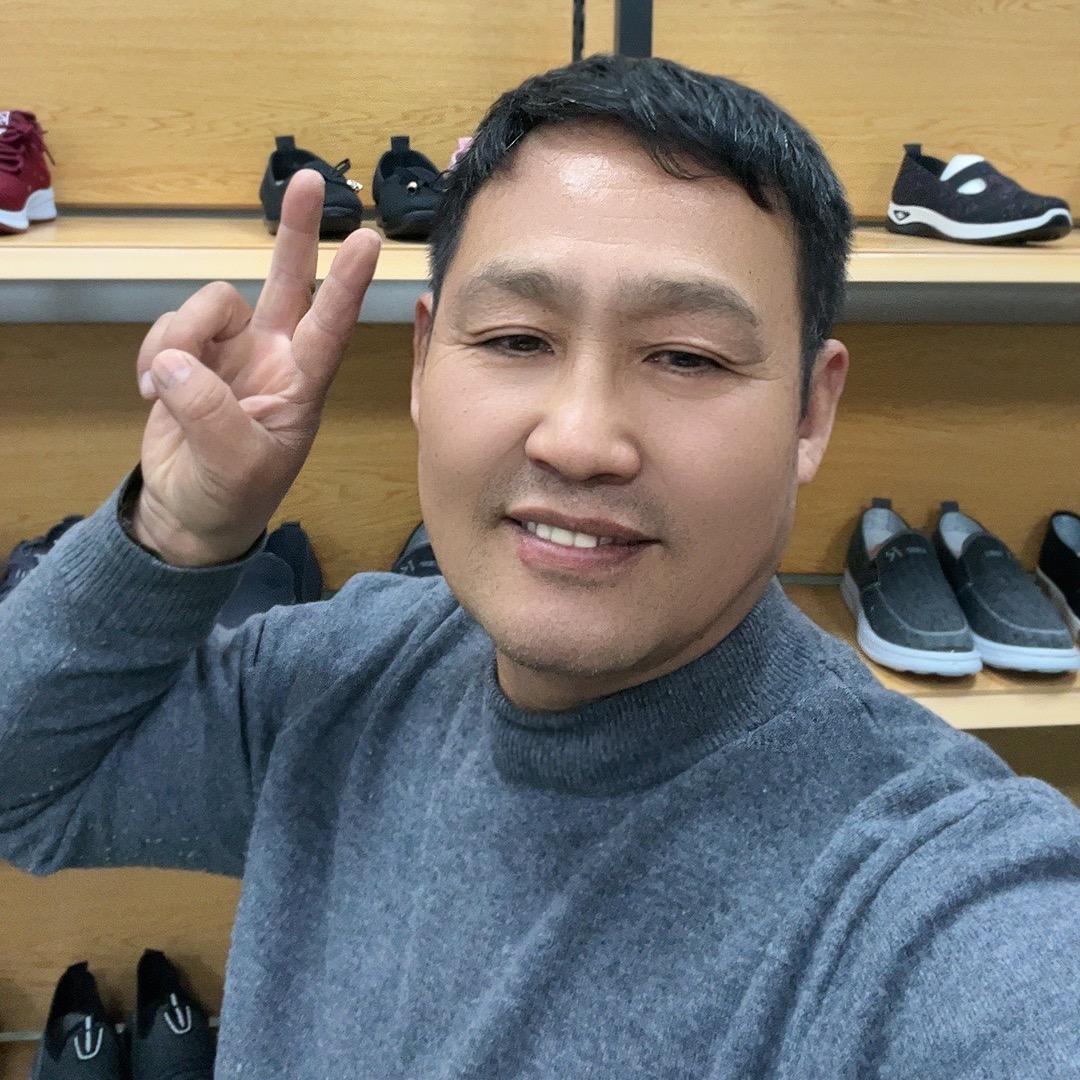 偃师王哥鞋贸跑量鞋