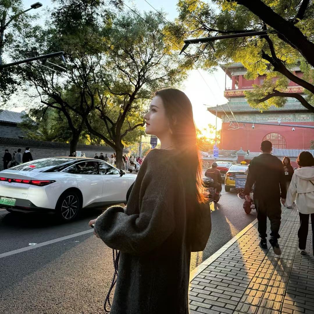 东边的马骥