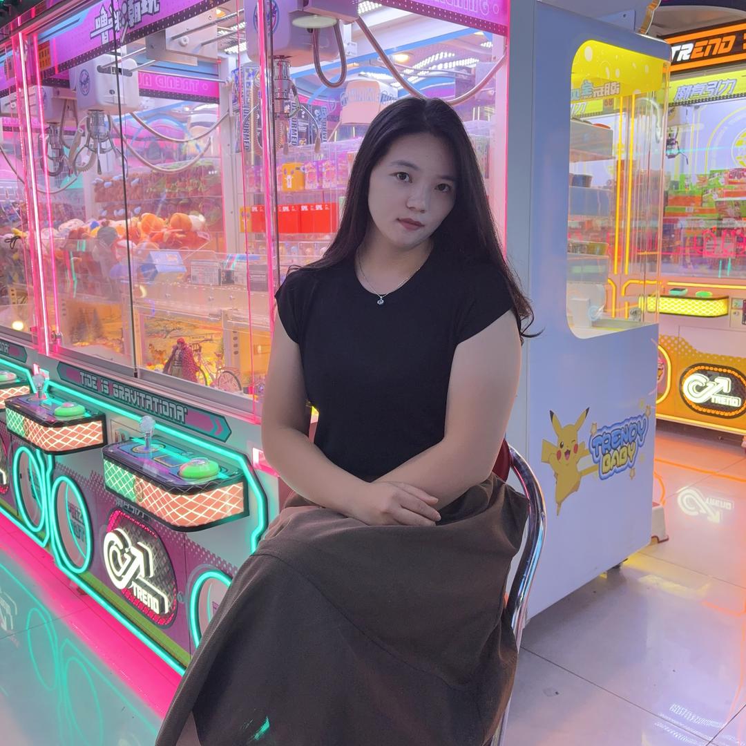 莉莉🌹