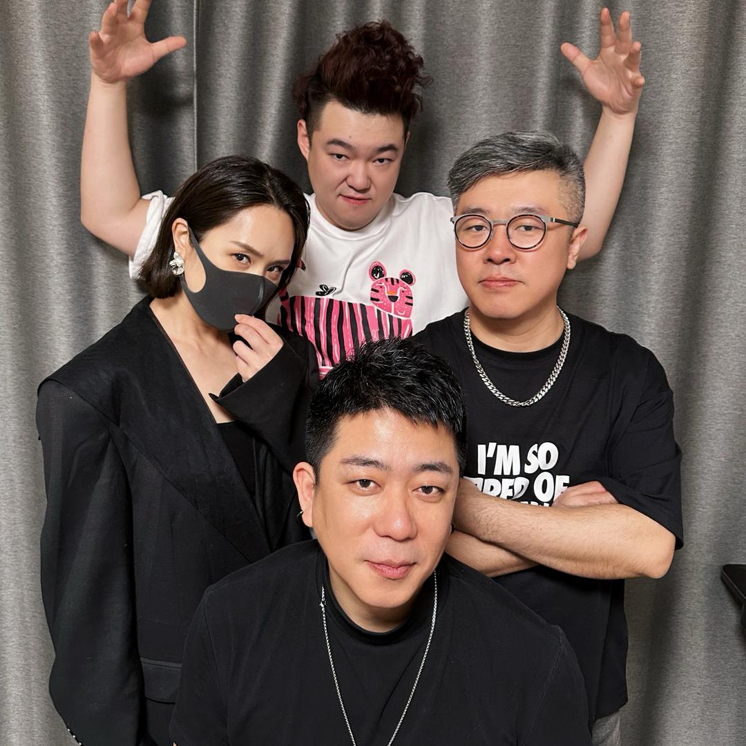 毛姨和舅舅们