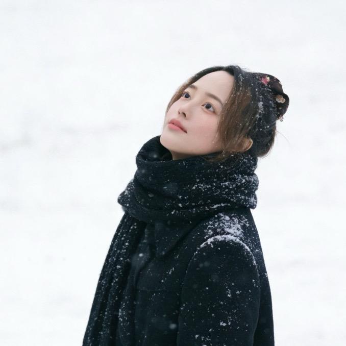 一只白羊-