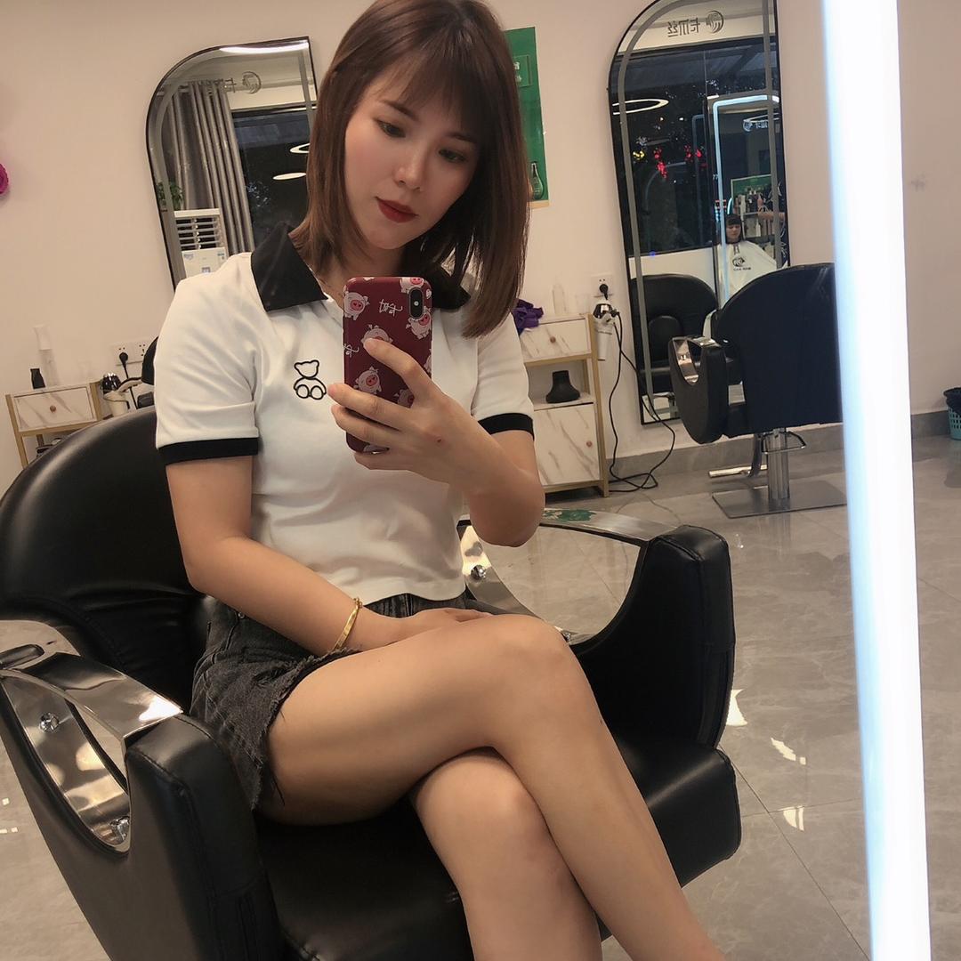 @草莓甜甜圈💋