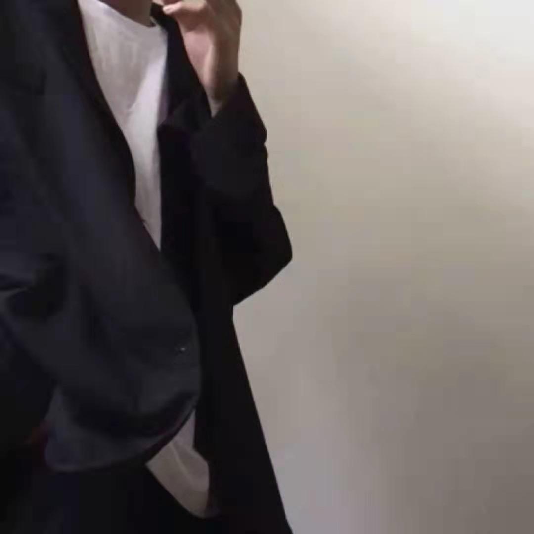 人间无事人ㅤㅤ ㅤ