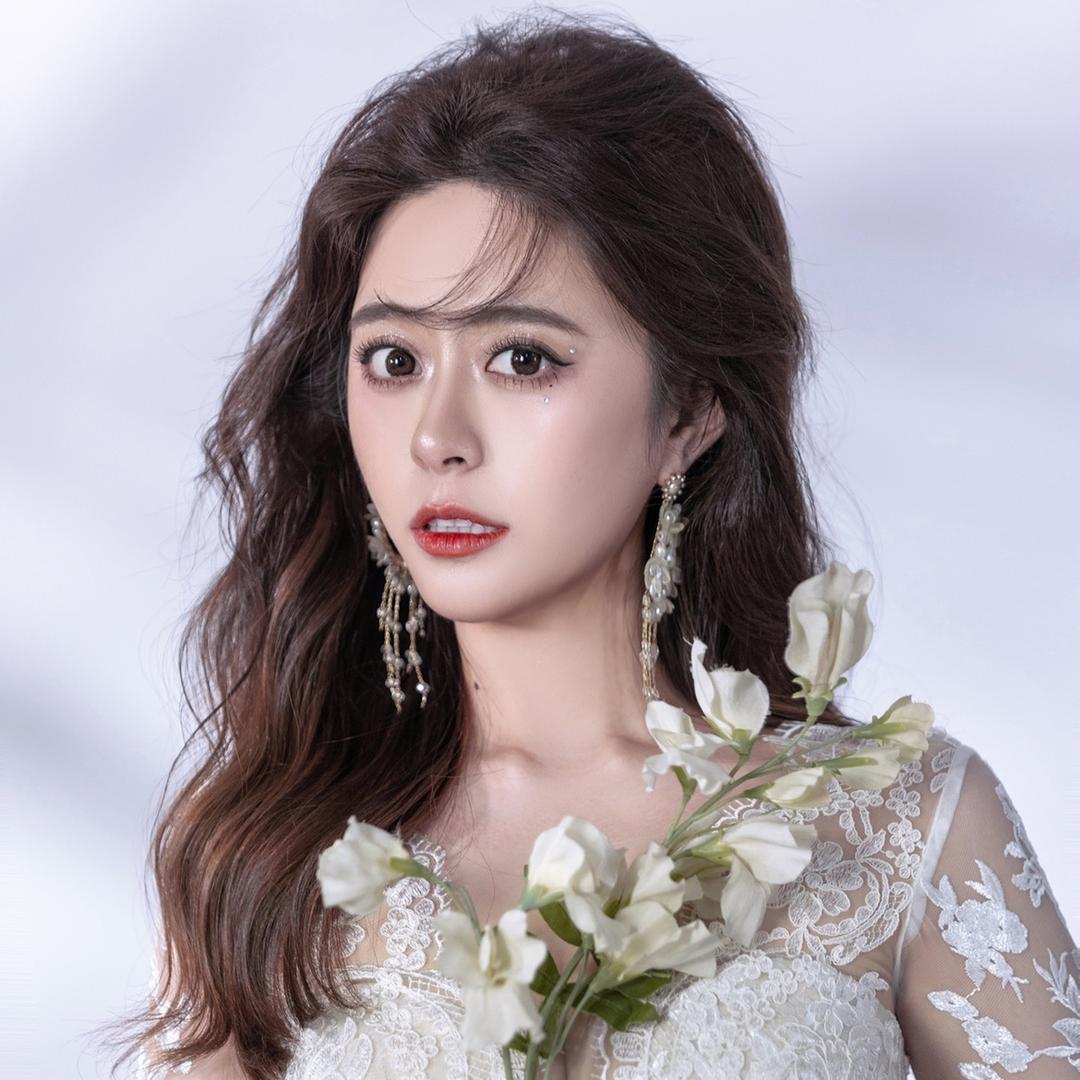 歌手莎莎233_杨粤莎