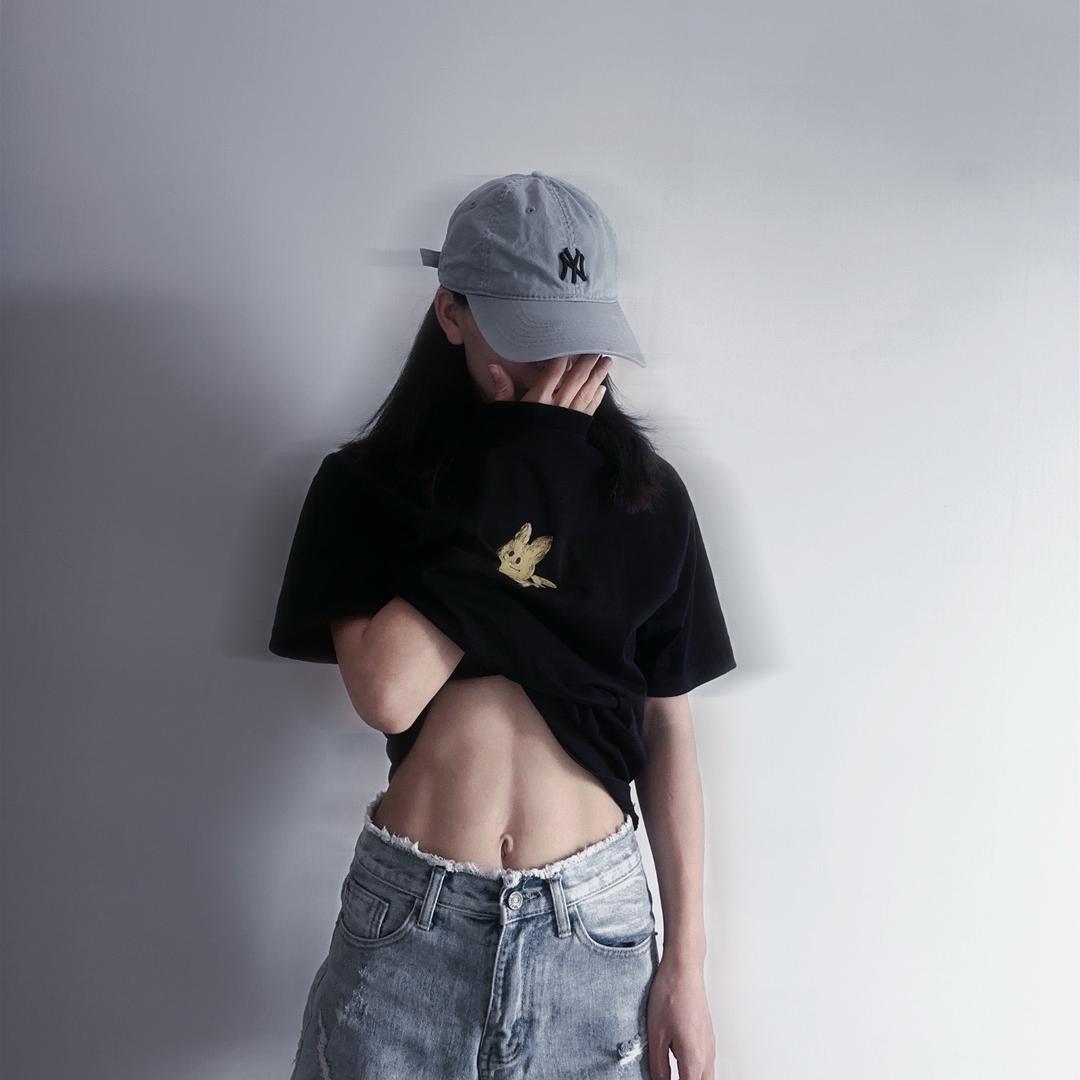 L..