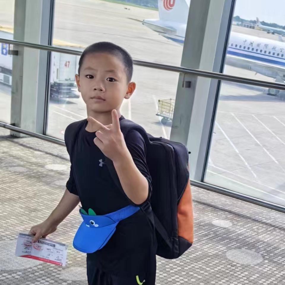 街舞小桃心（李传烨）