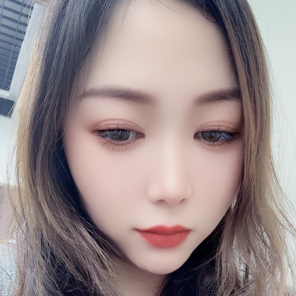 雅美服饰衣橱