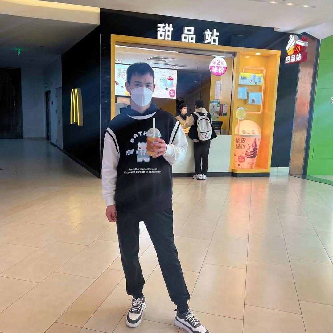 飞