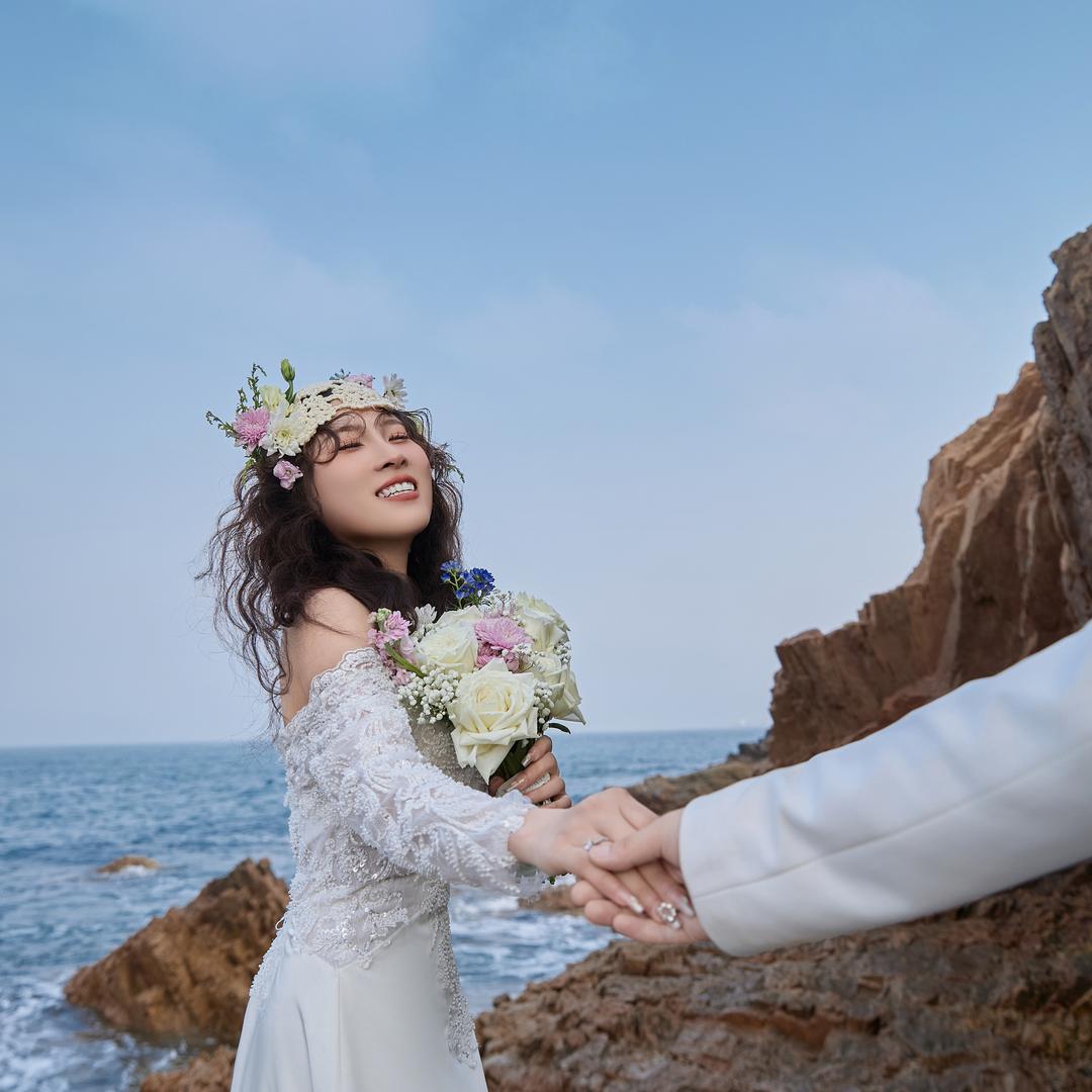 爱画画的飞飞老师