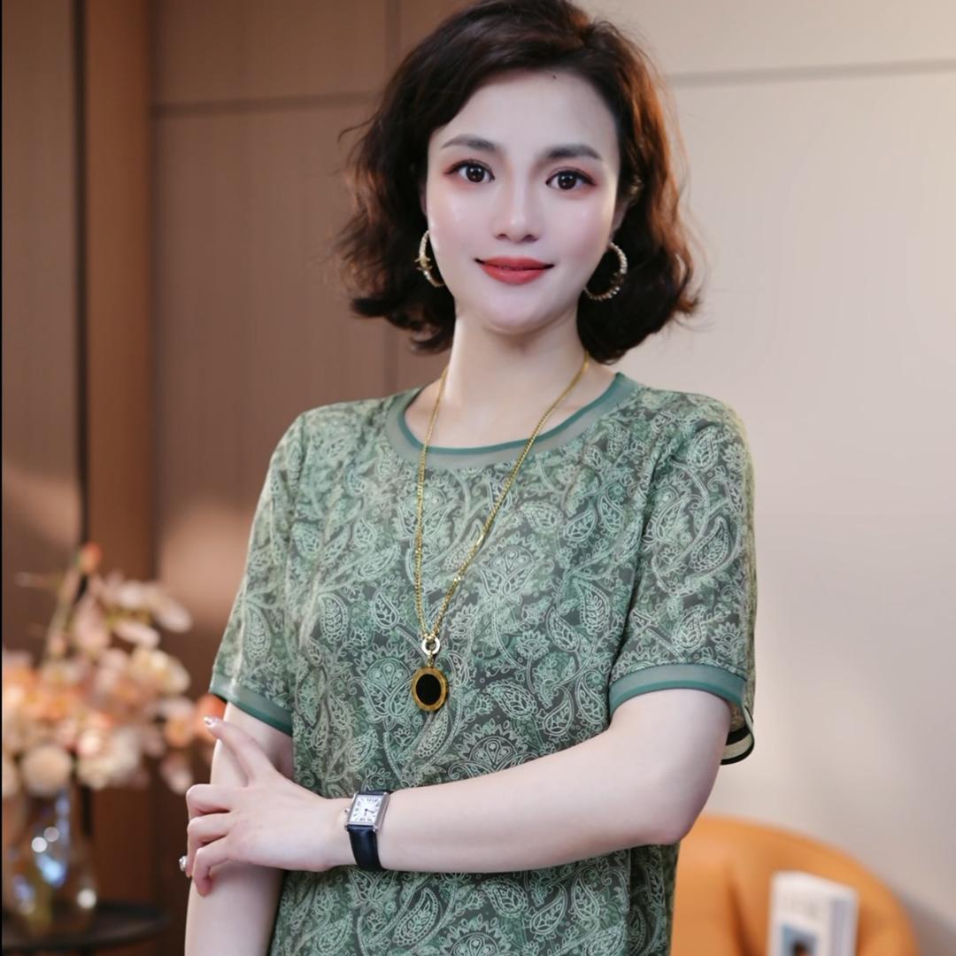 深圳奕辰轻奢女装