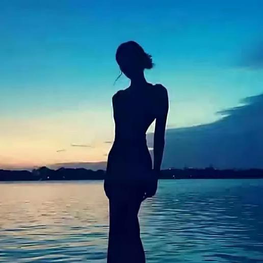 椰子汁ᶻ𝗓𐰁