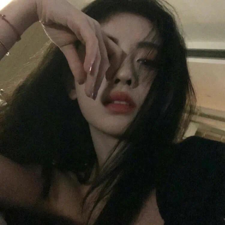 西瓜有点甜f