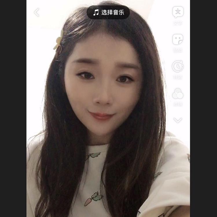 一半欢颜、一半清秋