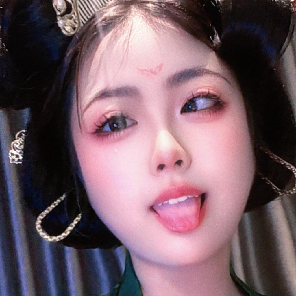 嫩草妹E