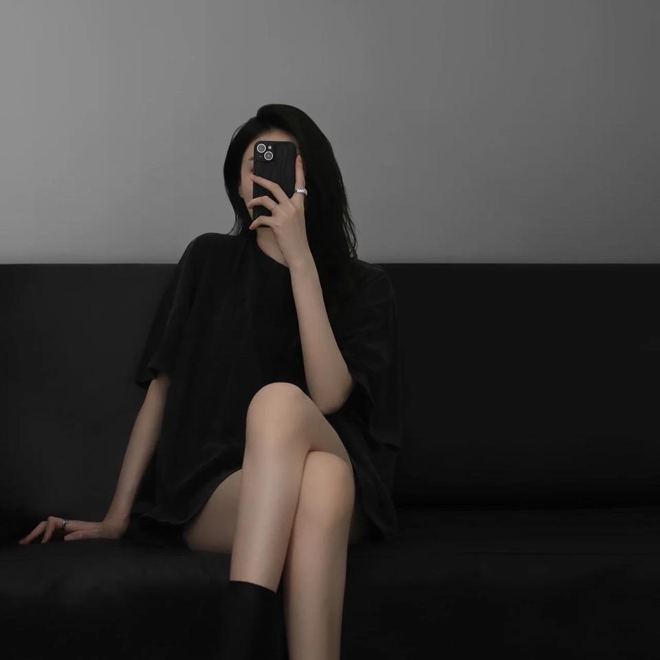 六一设计师女装店