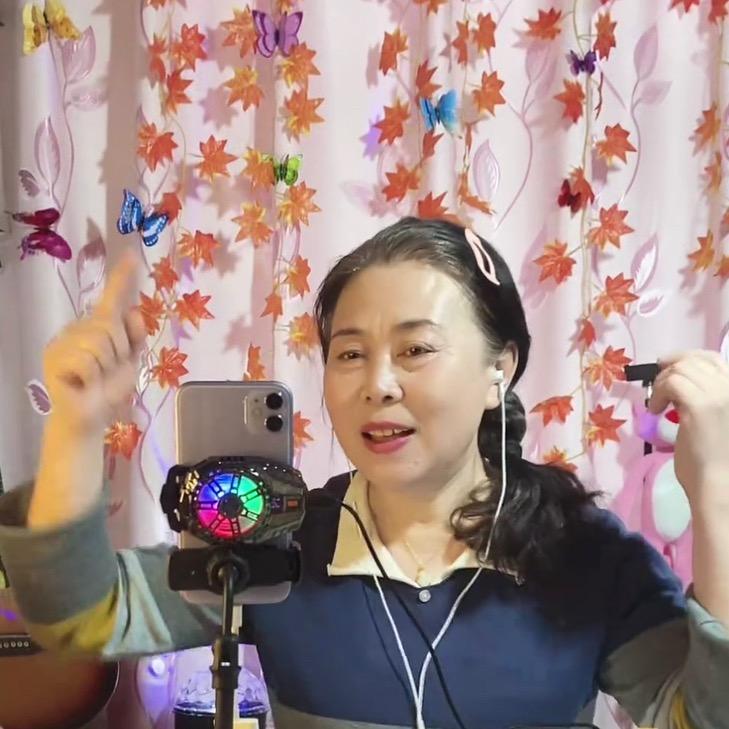 红梅姐🎤(早上6:10首播)