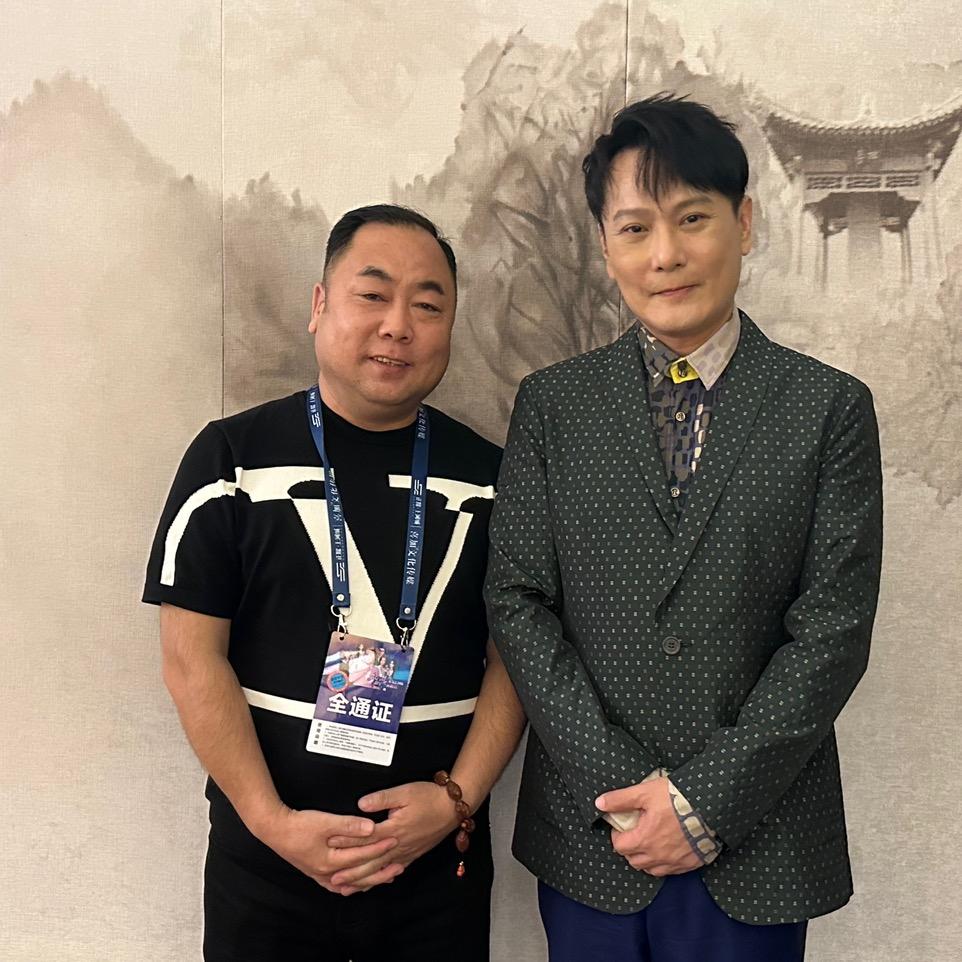 晚会导演阿郎