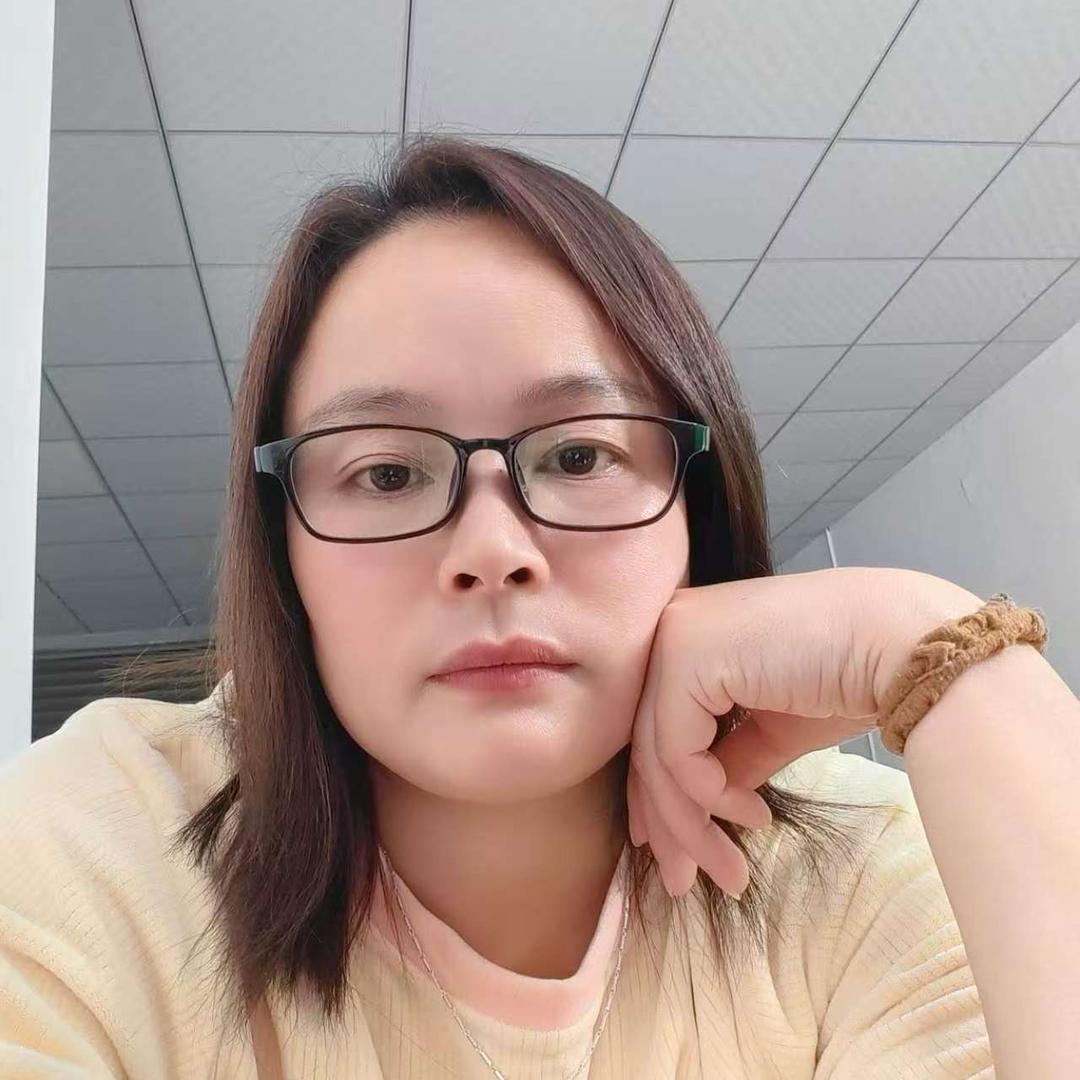 满堂红门窗艳子