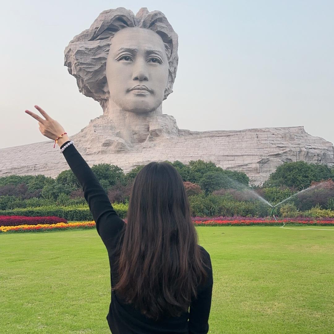 佛山小英英说房