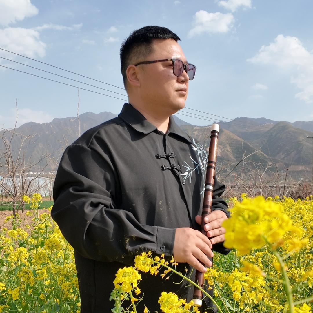 不爱教笛子的晓鹏老师