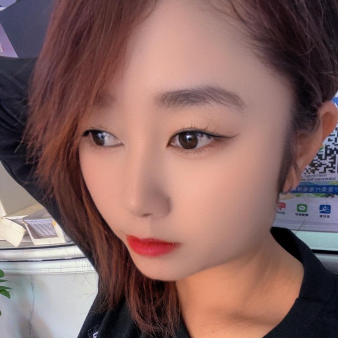 李潇然
