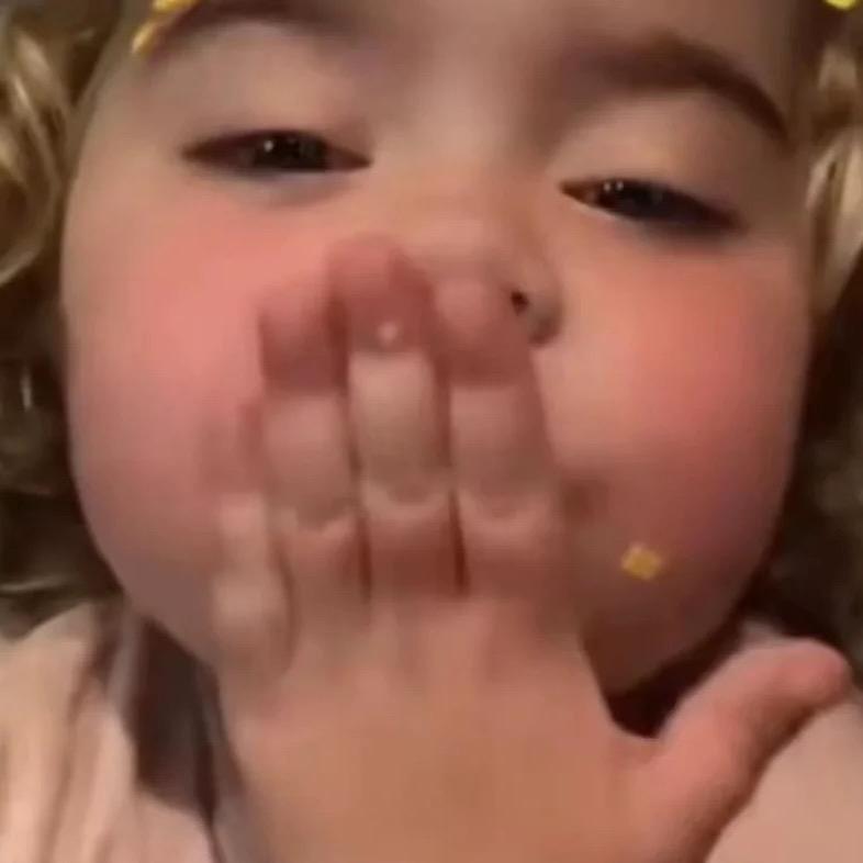 8877