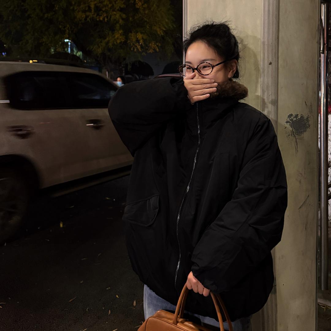 闪闪发光的小魏