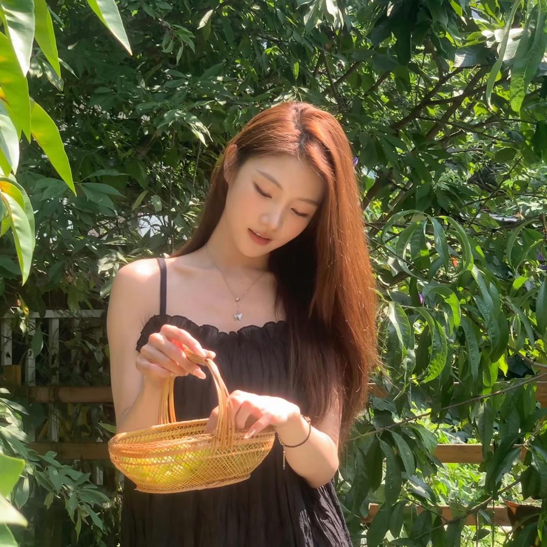 布焦绿果