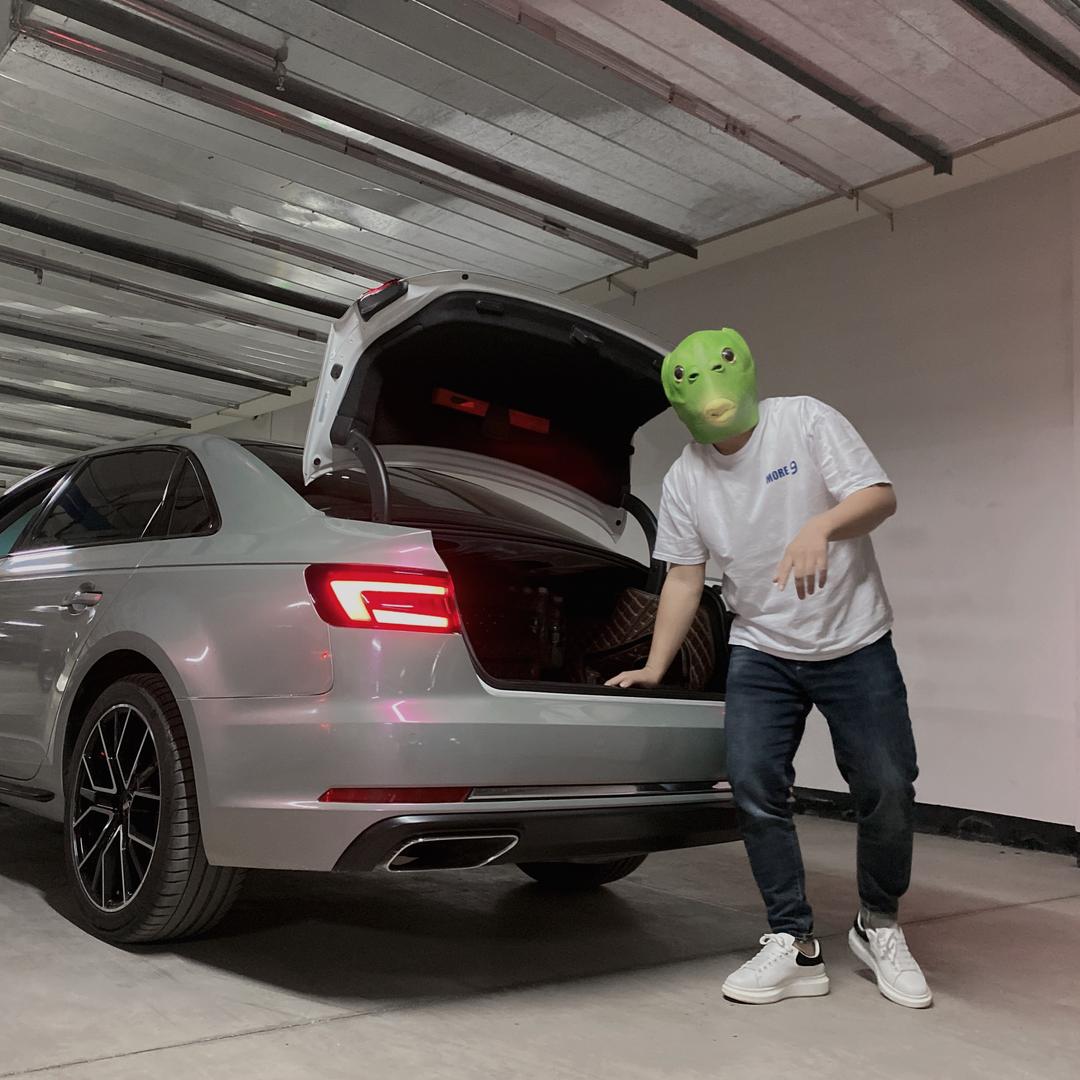 你说话挺有意思啊