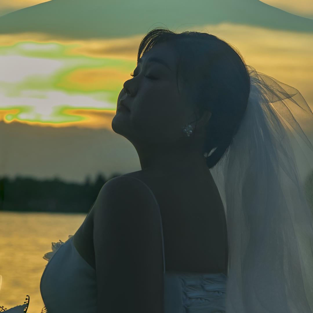 鑫妮儿