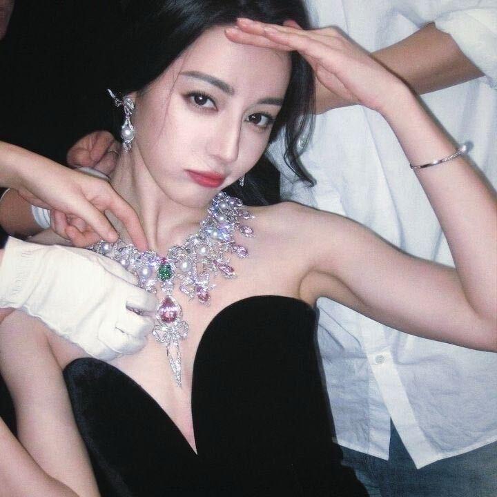 故里^