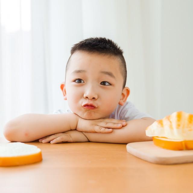 昱博是个小话唠
