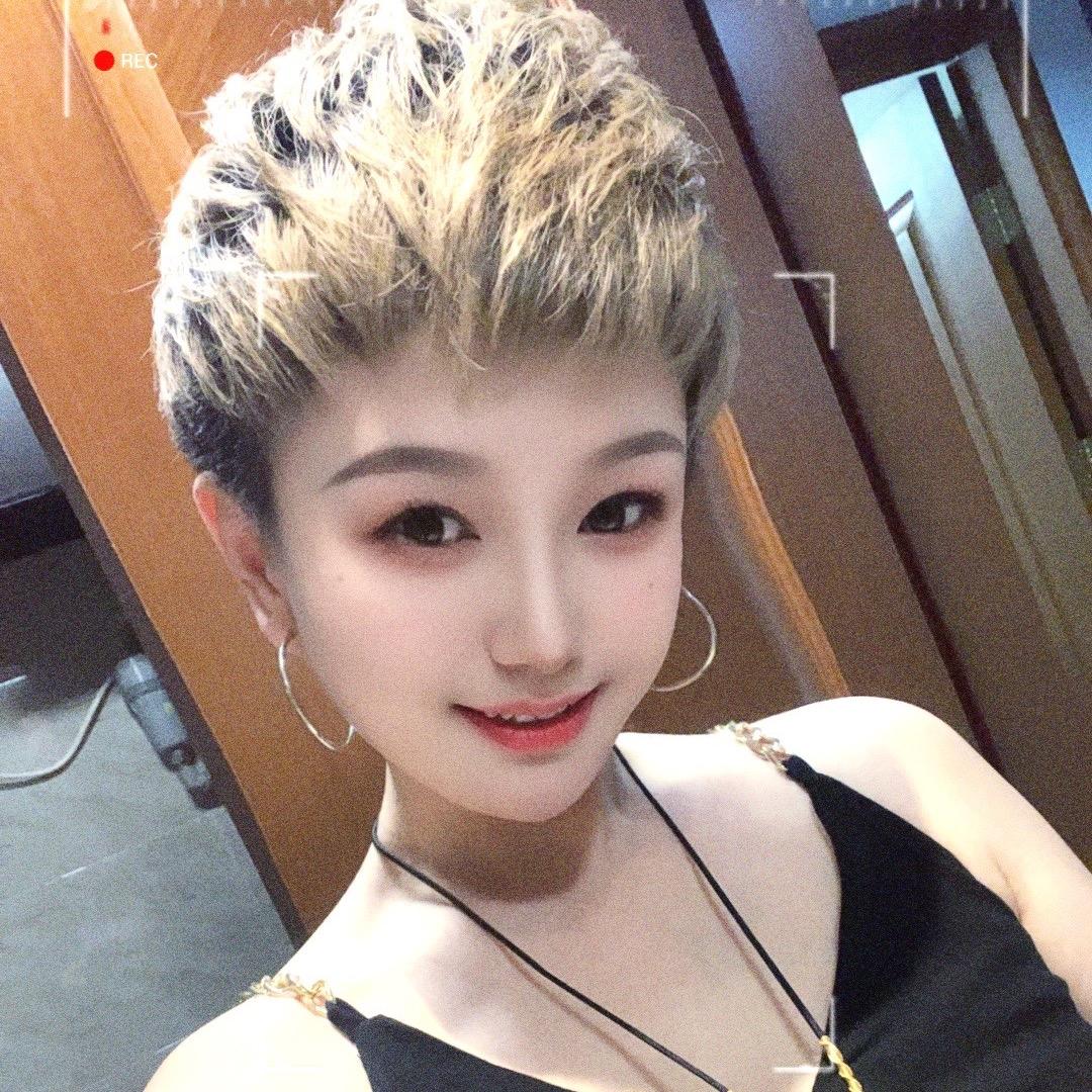 小颜颜💋