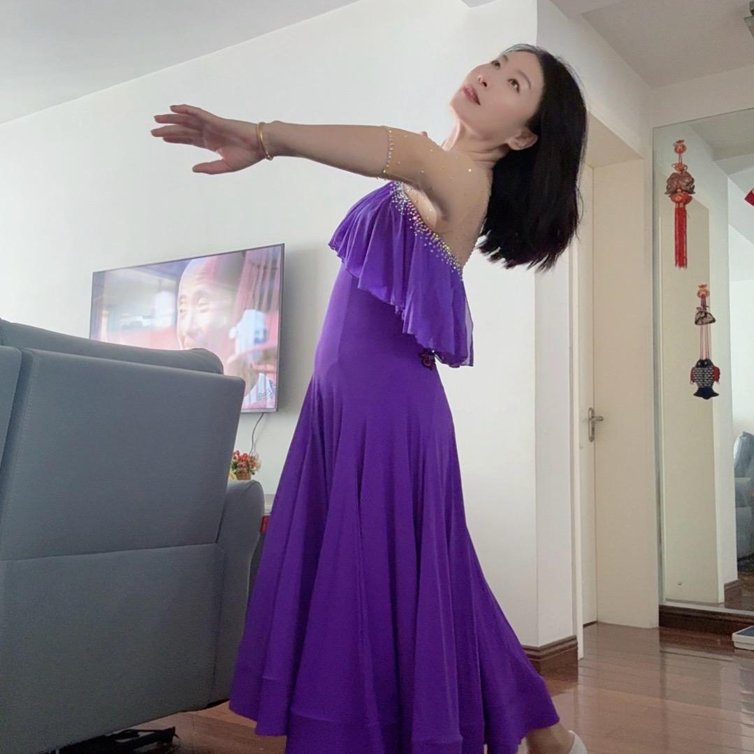 温妮（不私聊）