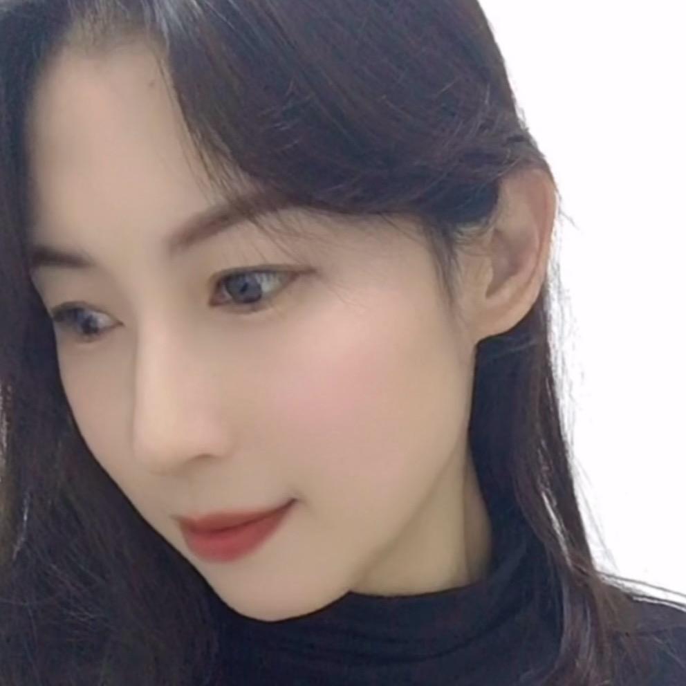 董小姐定制汽车脚垫