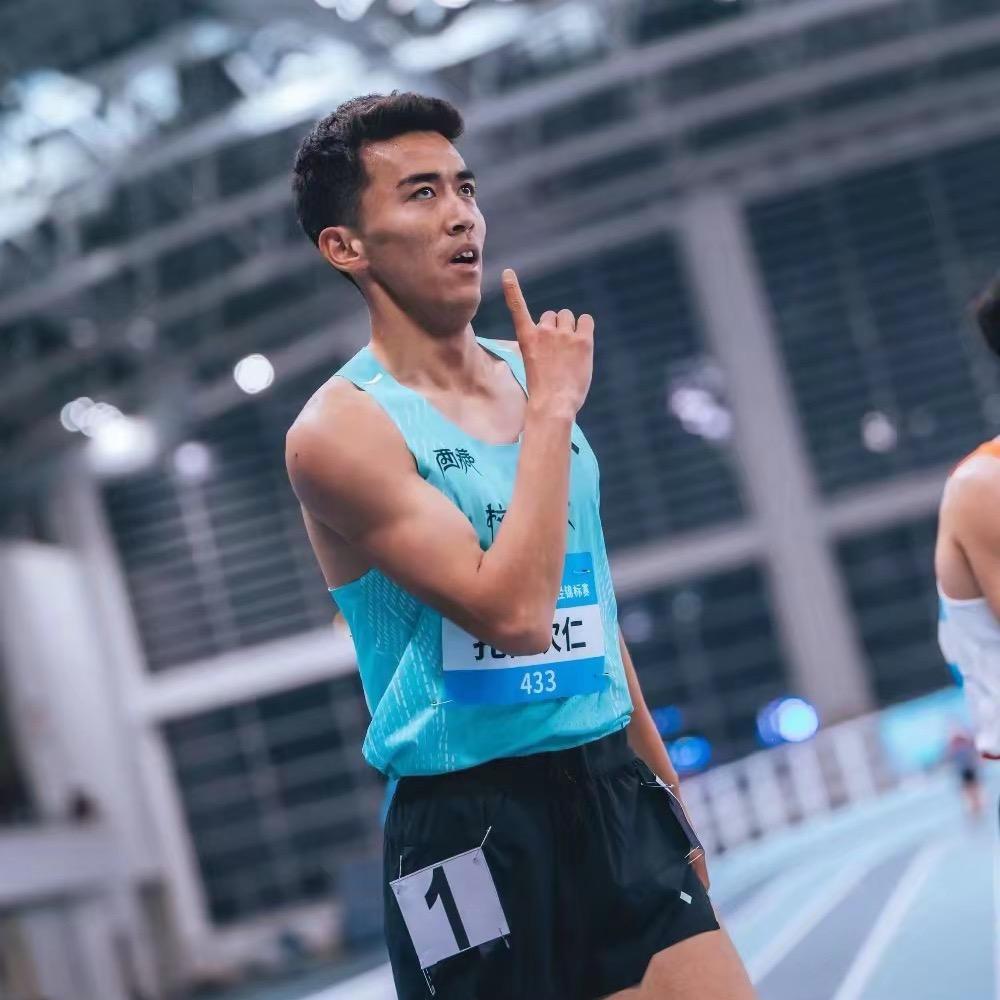 中长跑运动员扎西次仁