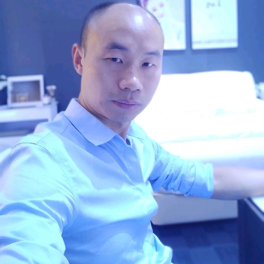 摩丝娃娃时尚女包生活馆